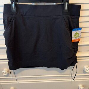 NWT Women's Columbia Omni-Shield Black Skort Large